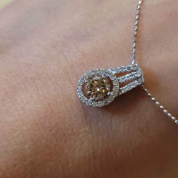 Choco Diamond 0.66c and 0.23c white Natural diamond necklace - Picture 5 of 14